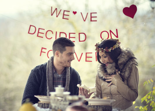 Romantic proposal on countryside