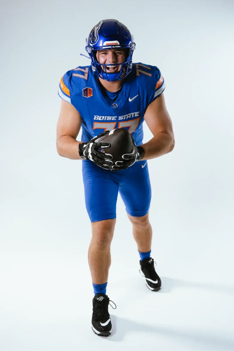 Kage Casey, the left tackle for Boise State Broncos.